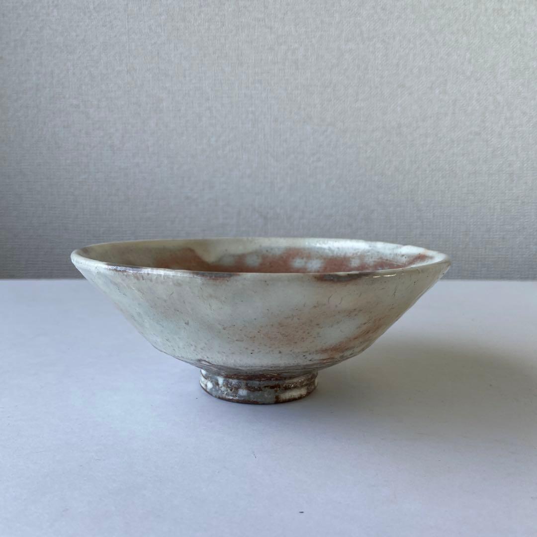 茶碗　杉浦芳樹　兎月窯　粉引　平茶碗　共箱共布