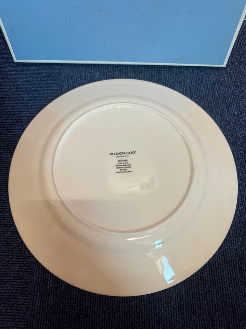 1910 ウエッジウッド　ネイチャー　白皿　27cm  未使用