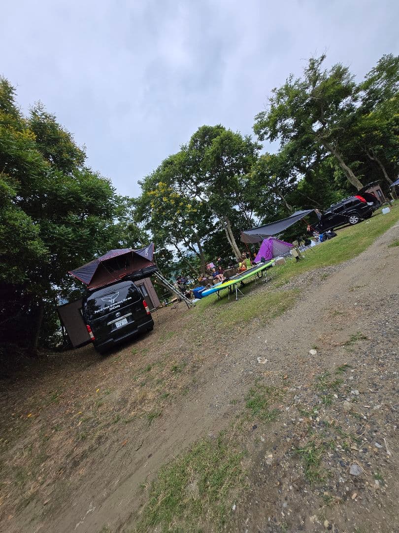 iKaMPER製　ルーフテント　ルーフトップテント