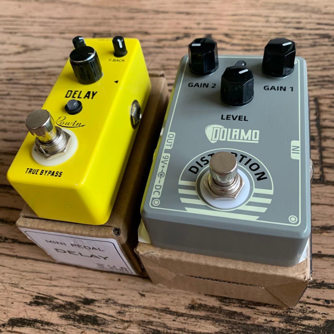 ギターエフェクター2個 ディストーションとディレイ