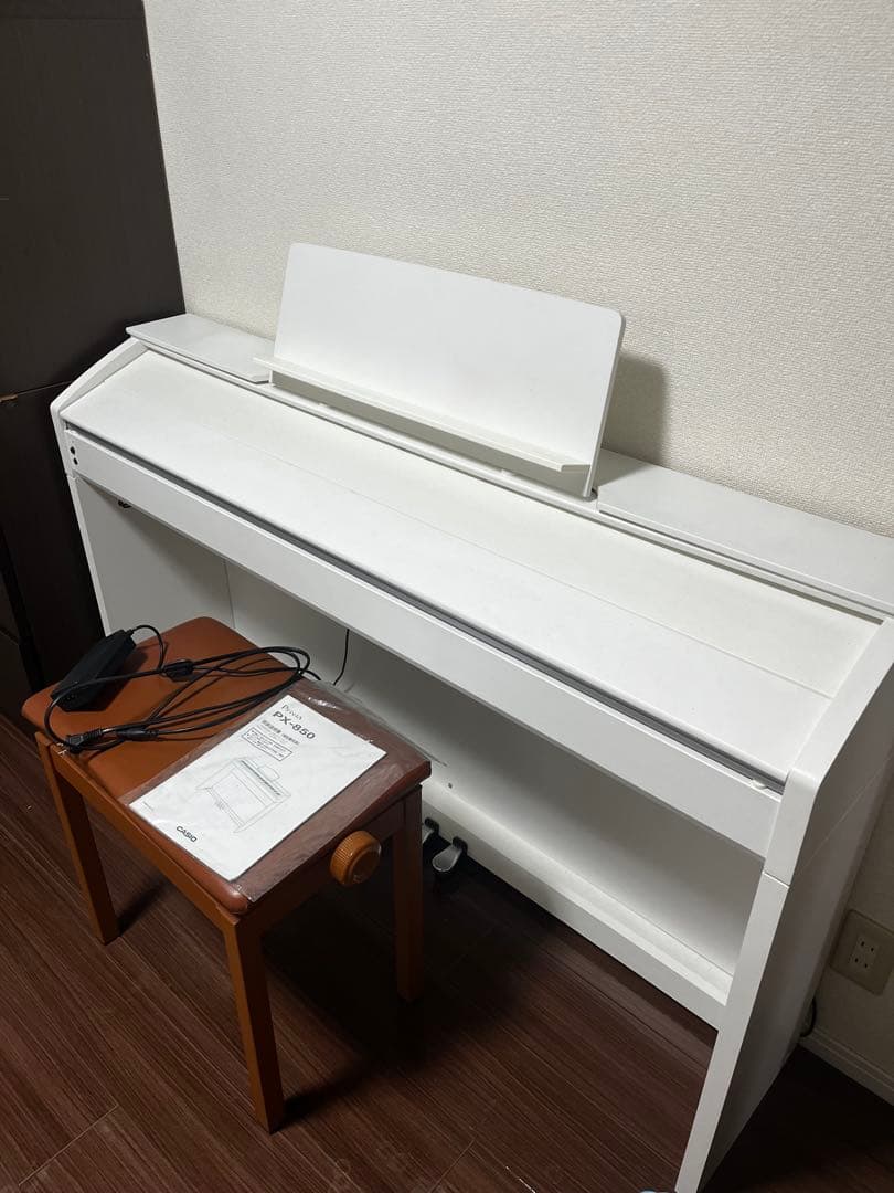 ホワイト電子ピアノCASIOPriviaPX-850 高低自在椅子付き