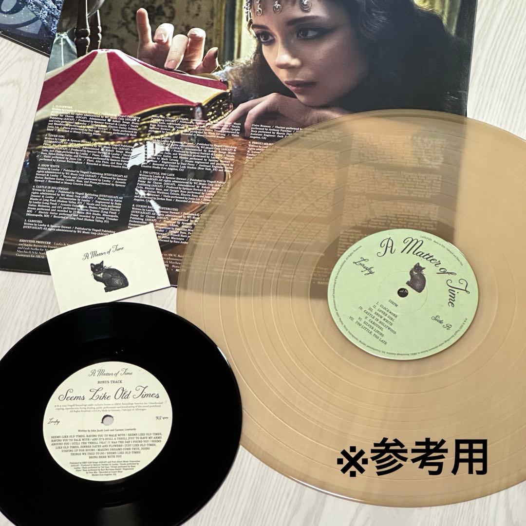 Laufey A Matter of Time 直筆サイン入りCDレコードセット