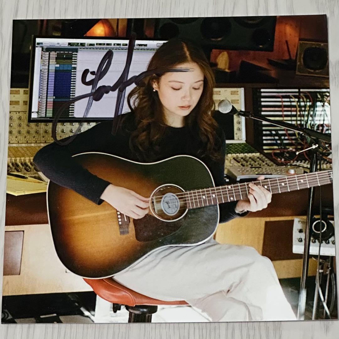 Laufey A Matter of Time 直筆サイン入りCDレコードセット