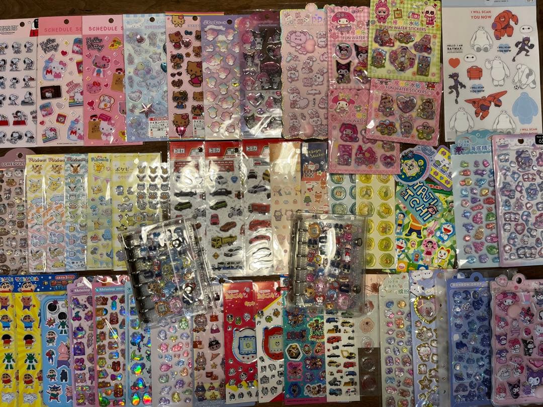シールセット　140枚ほどあります。画像１1枚あります
