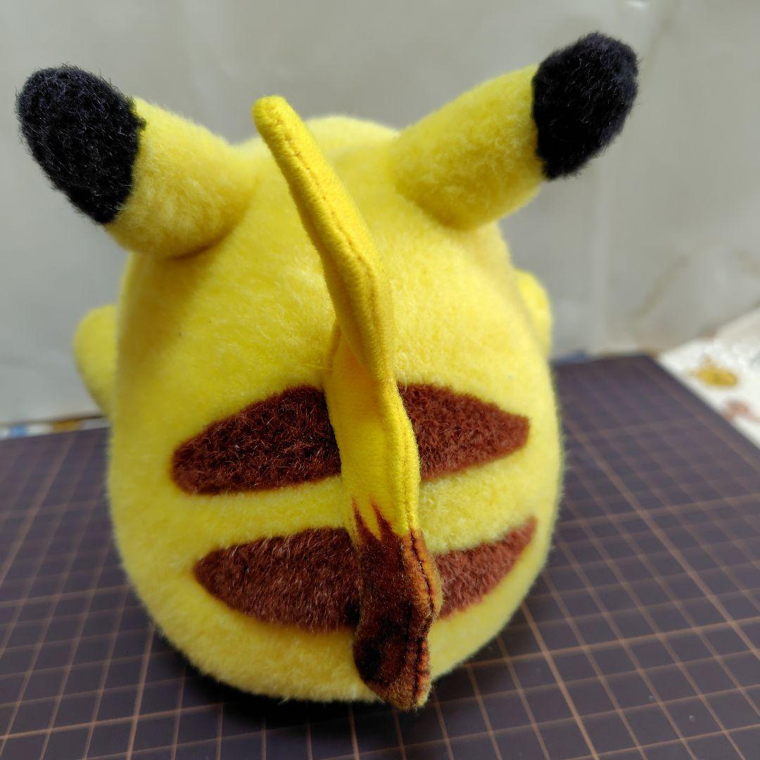 ★激レア★ニコニコバンザイピカチュウ　 初期の頃のぬいぐるみです。