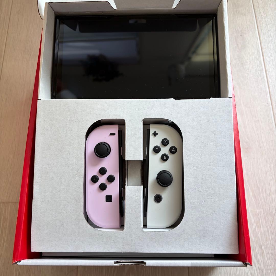 美品　Nintendo Switch（有機ELモデル)