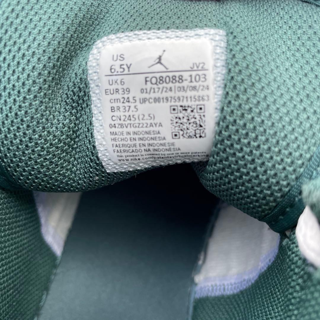 NIKE Air Jordan ミッドカットシューズ ホワイト/グリーン