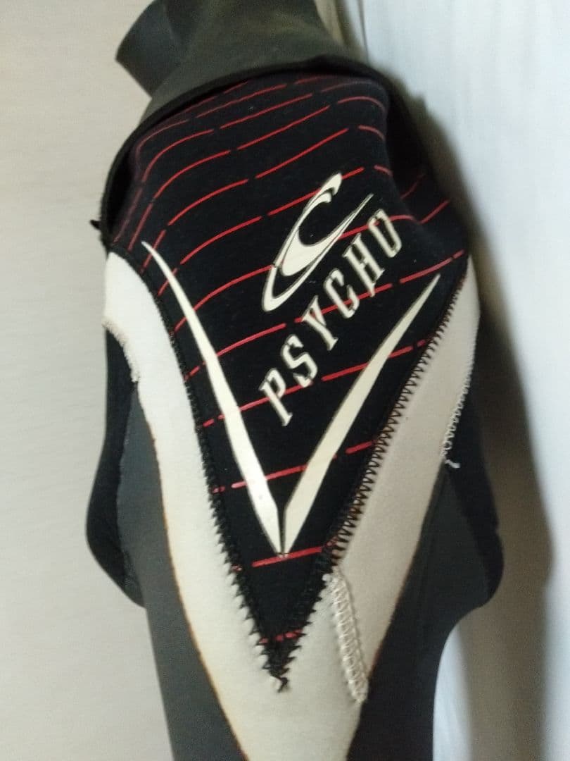 【ジャックオニール（O’NEILL）のウェットスーツ】