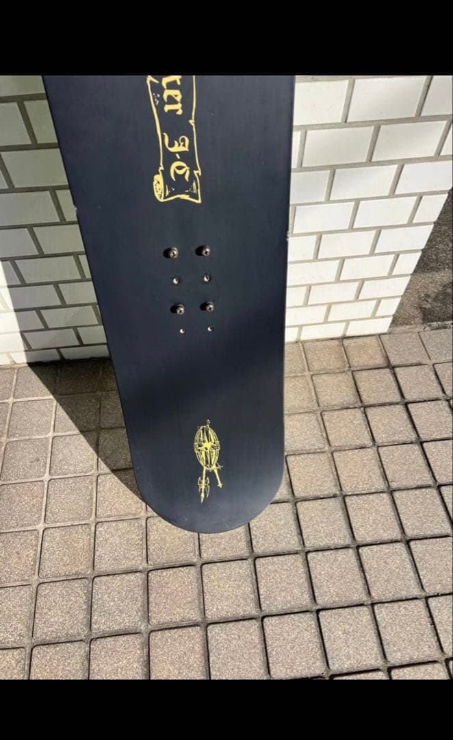 スノーボード 板　黒ゴールド 1/2 after 9 152cm