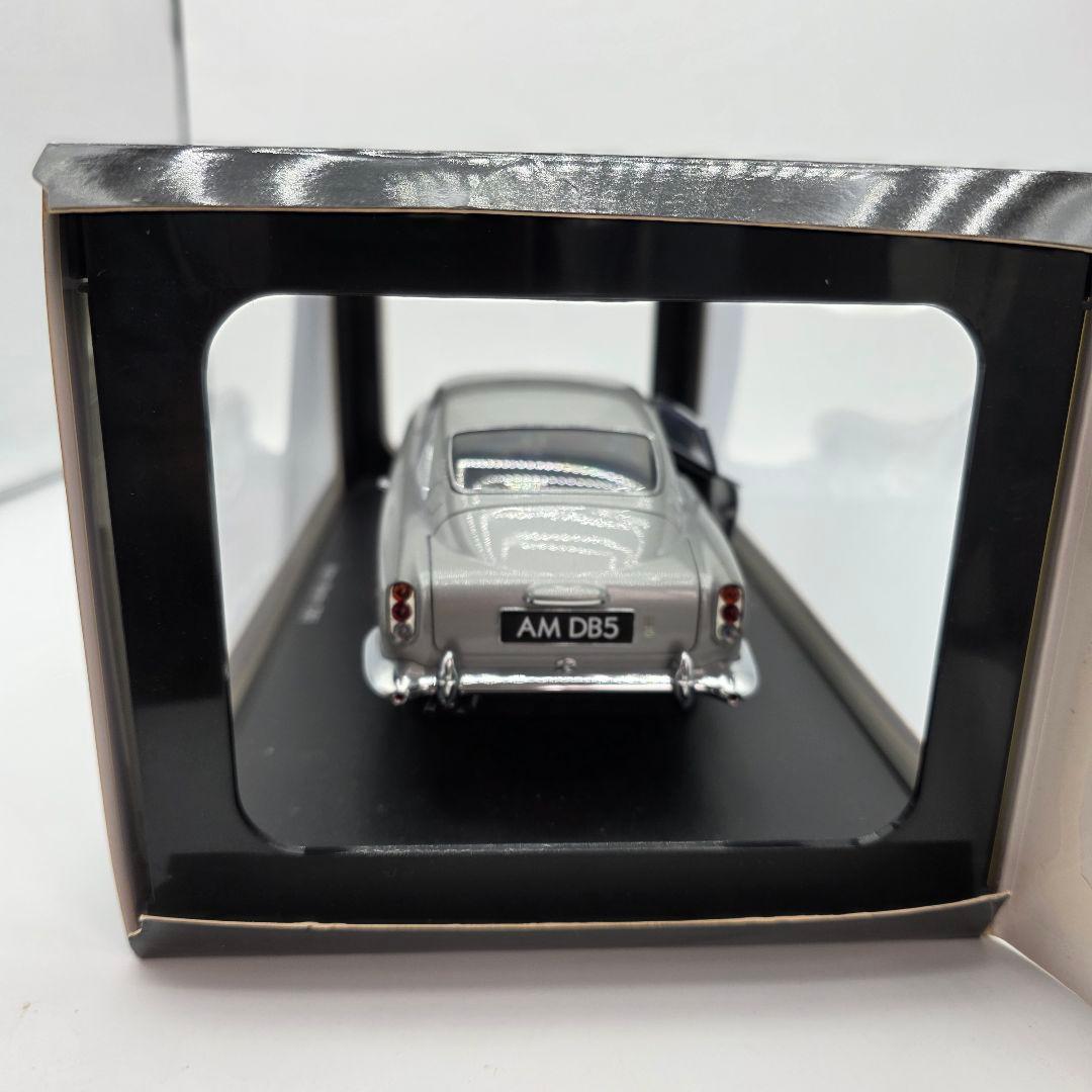 希少　AUTOart製　Aston Martin　DB5　1/18 ミニカー