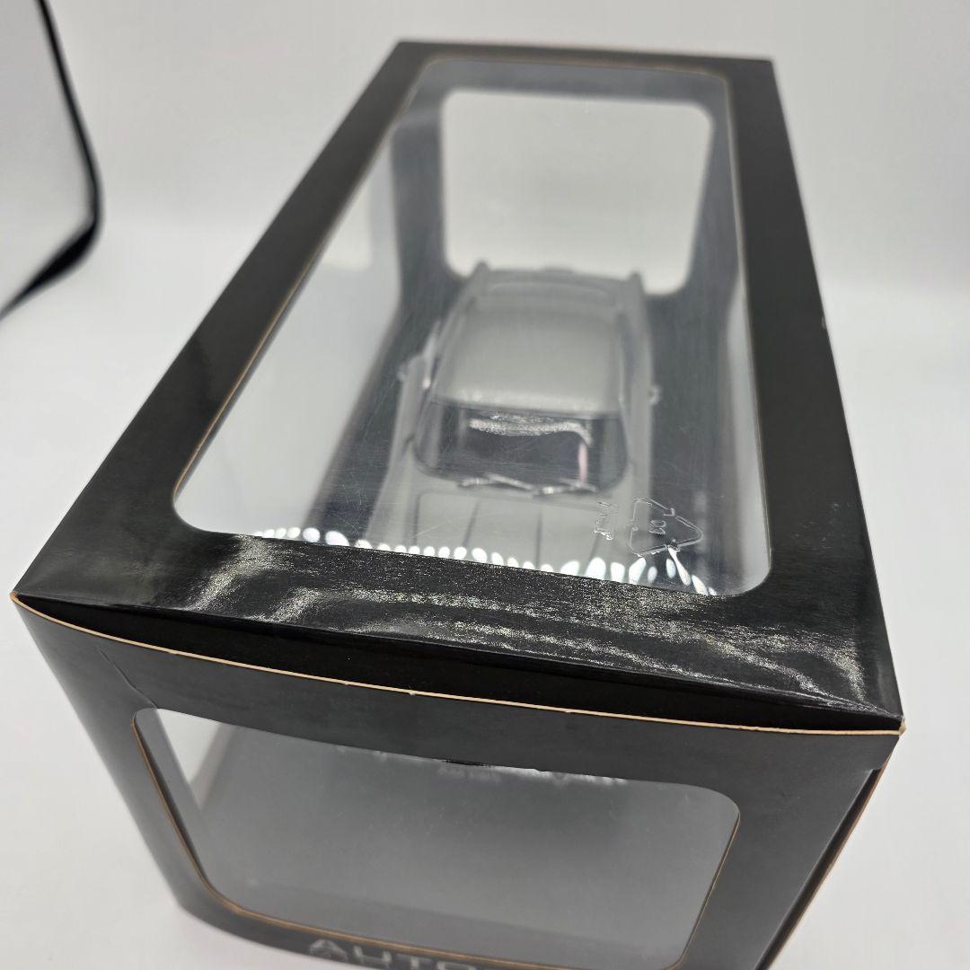 希少　AUTOart製　Aston Martin　DB5　1/18 ミニカー