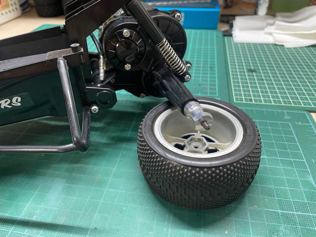 2ビート　ホビーラジコン　タミヤグラスホッパー