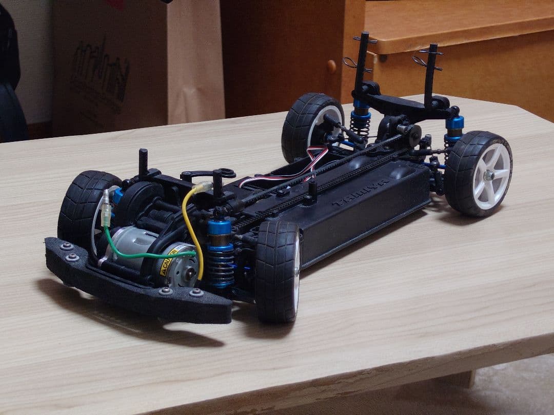 タミヤ　XV-01 オンロード仕様　TRFダンパー