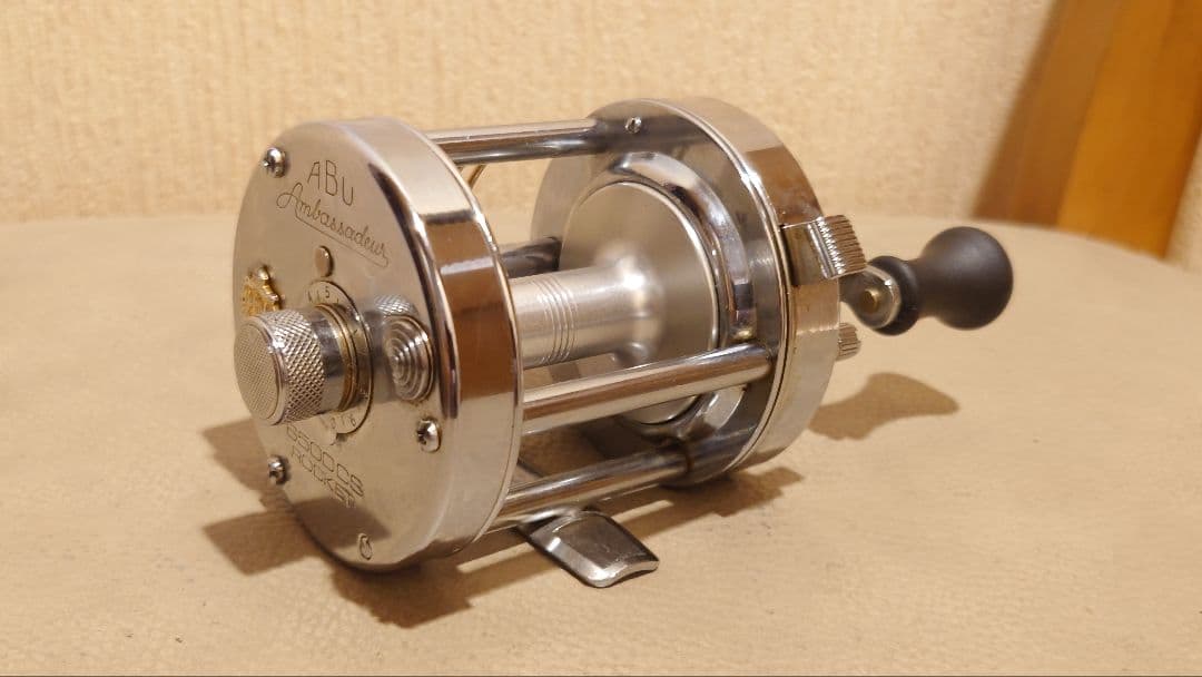 ABU 6500CS ROCKET ベイトリール