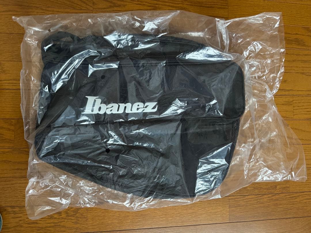 アイバニーズ　IBANEZ AZES40 エレキギター