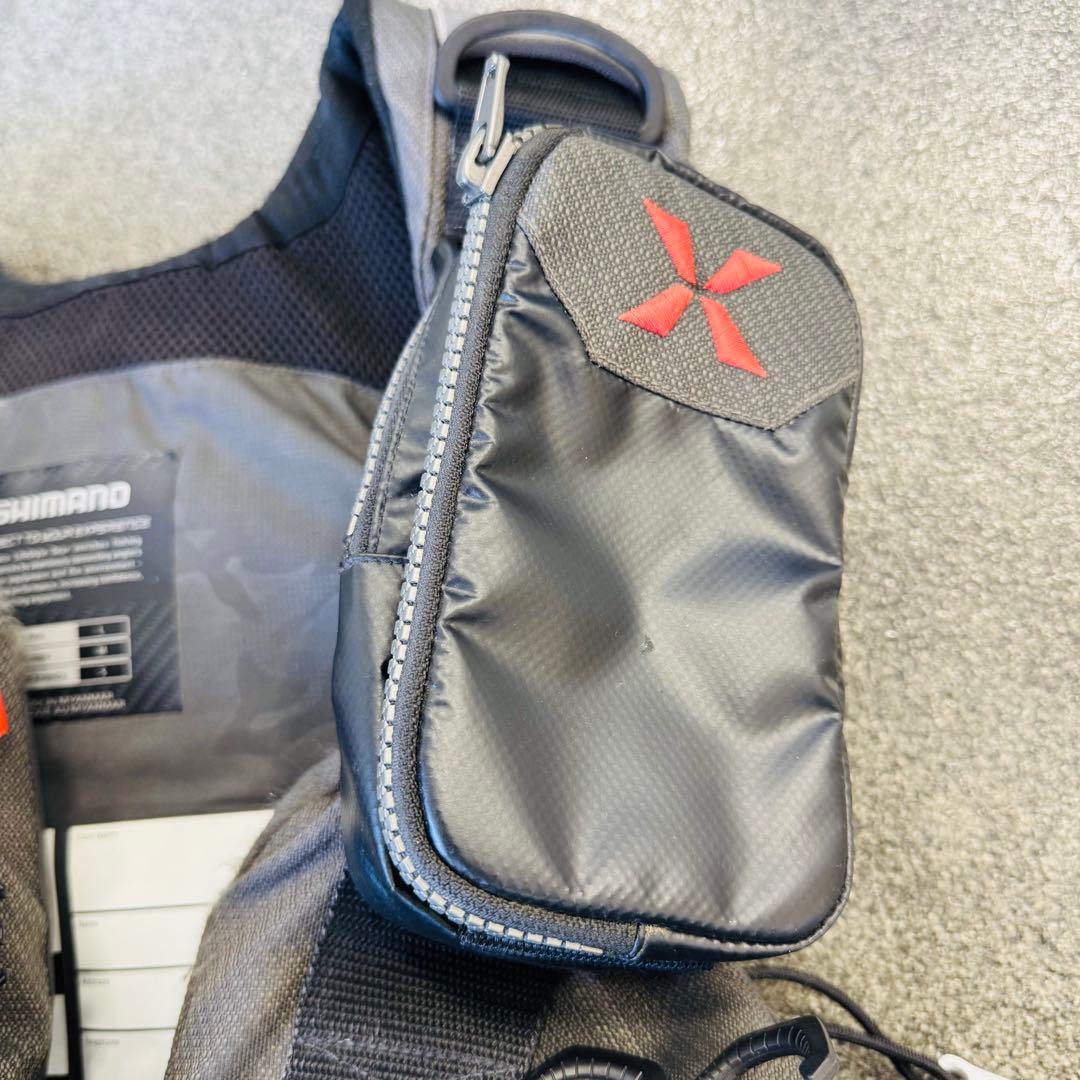 シマノ XEFO アクトゲームベスト VF-274R（サイズL）ライジャケ