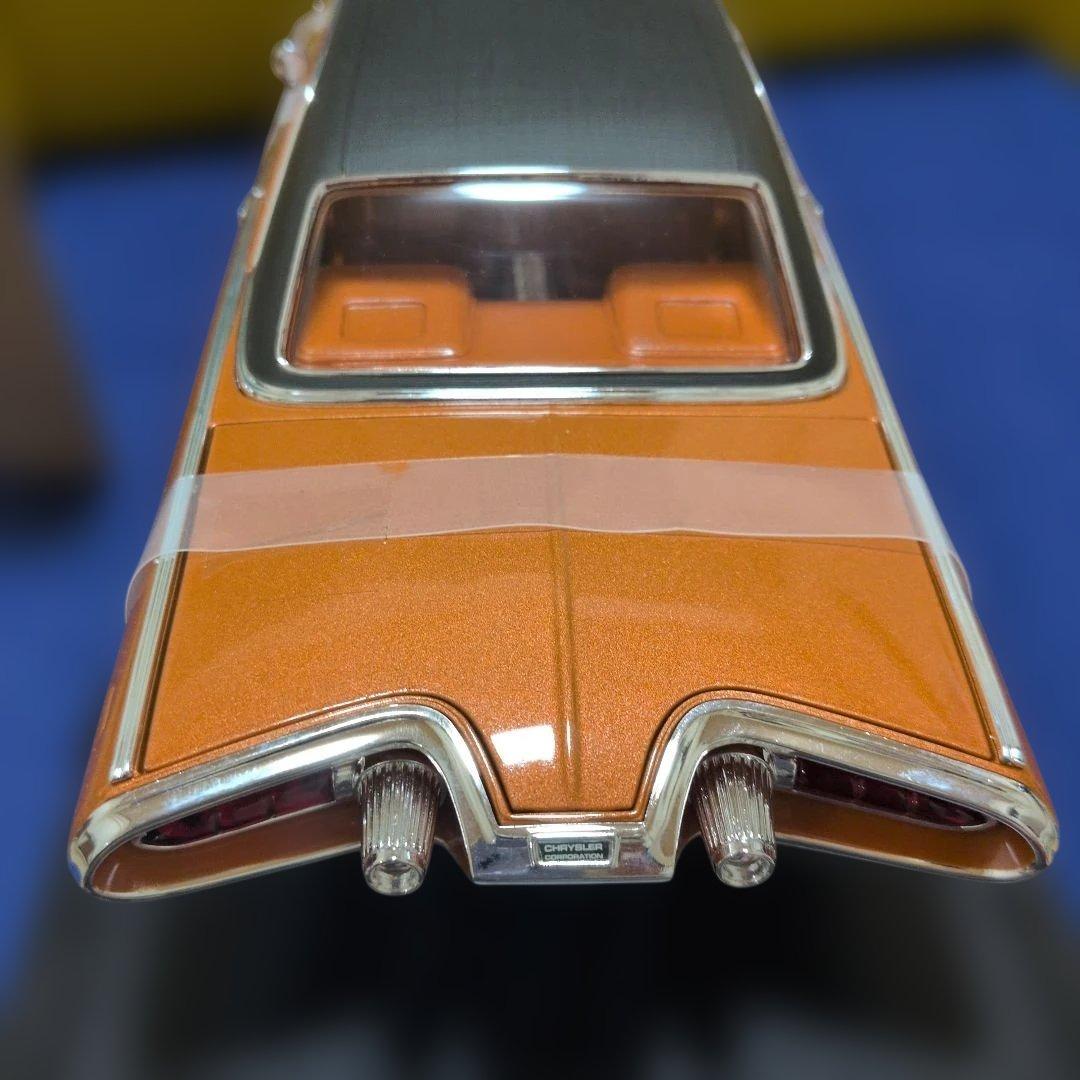 クライスラー ターバイン 1963 1/18 ダイキャストモデル