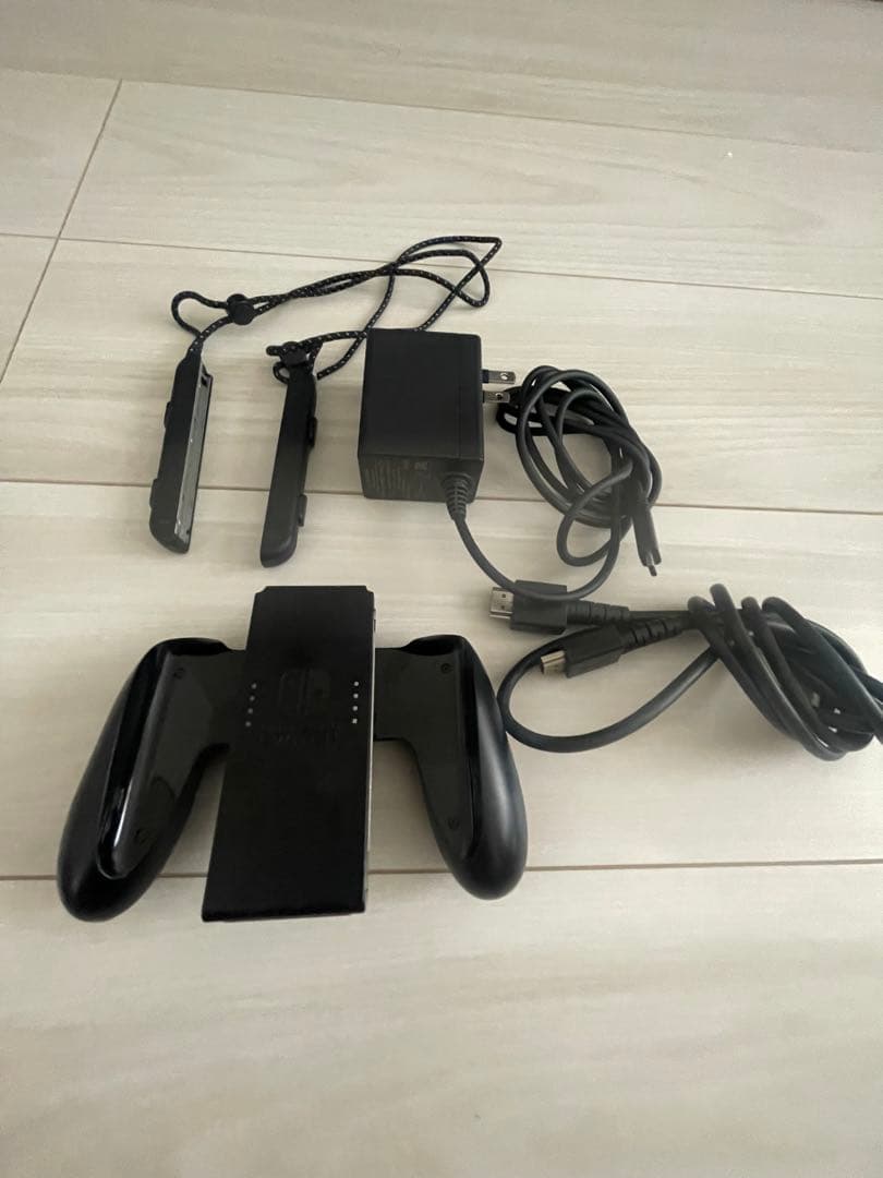 Nintendo Switch 有機ELモデル　ホワイト　周辺機器、プロコン付き