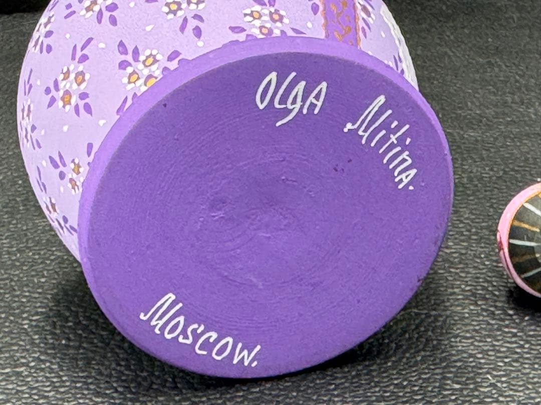 セール❗️ロシア　オリガ　ミッチィナ、マトリョーシカ。やや小さなタイプ。紫ボディ。