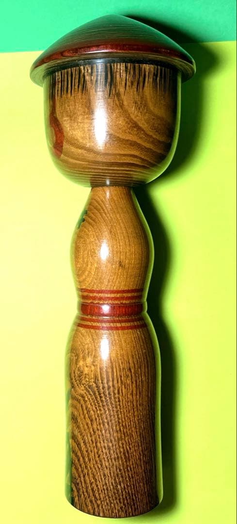 元祖伝統弥治郎こけし　新山慶志作