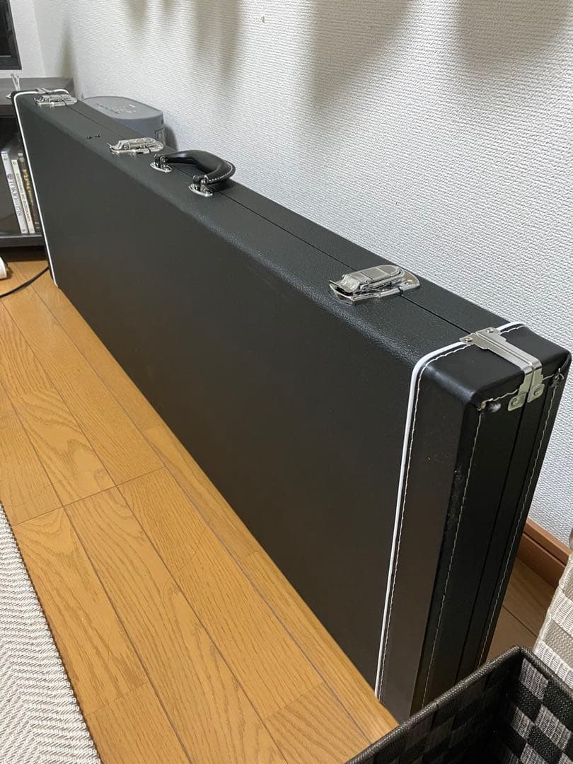 ベース Bruno guitars Telebird