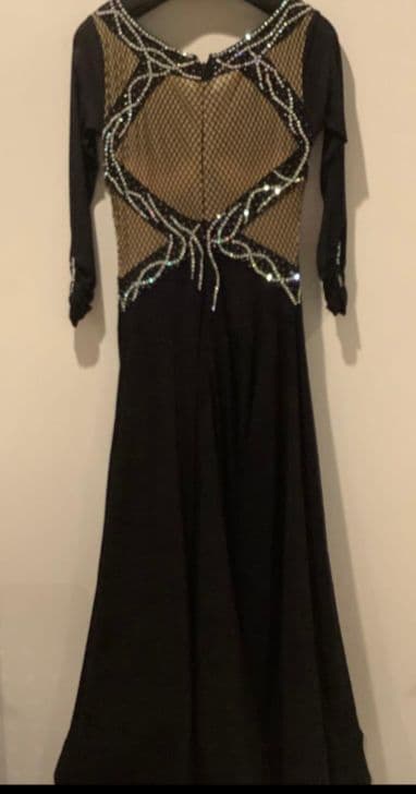 クレイモア★ブラックに肌色のメッシュ生地の上に黒ワンピース社交ダンス ドレス