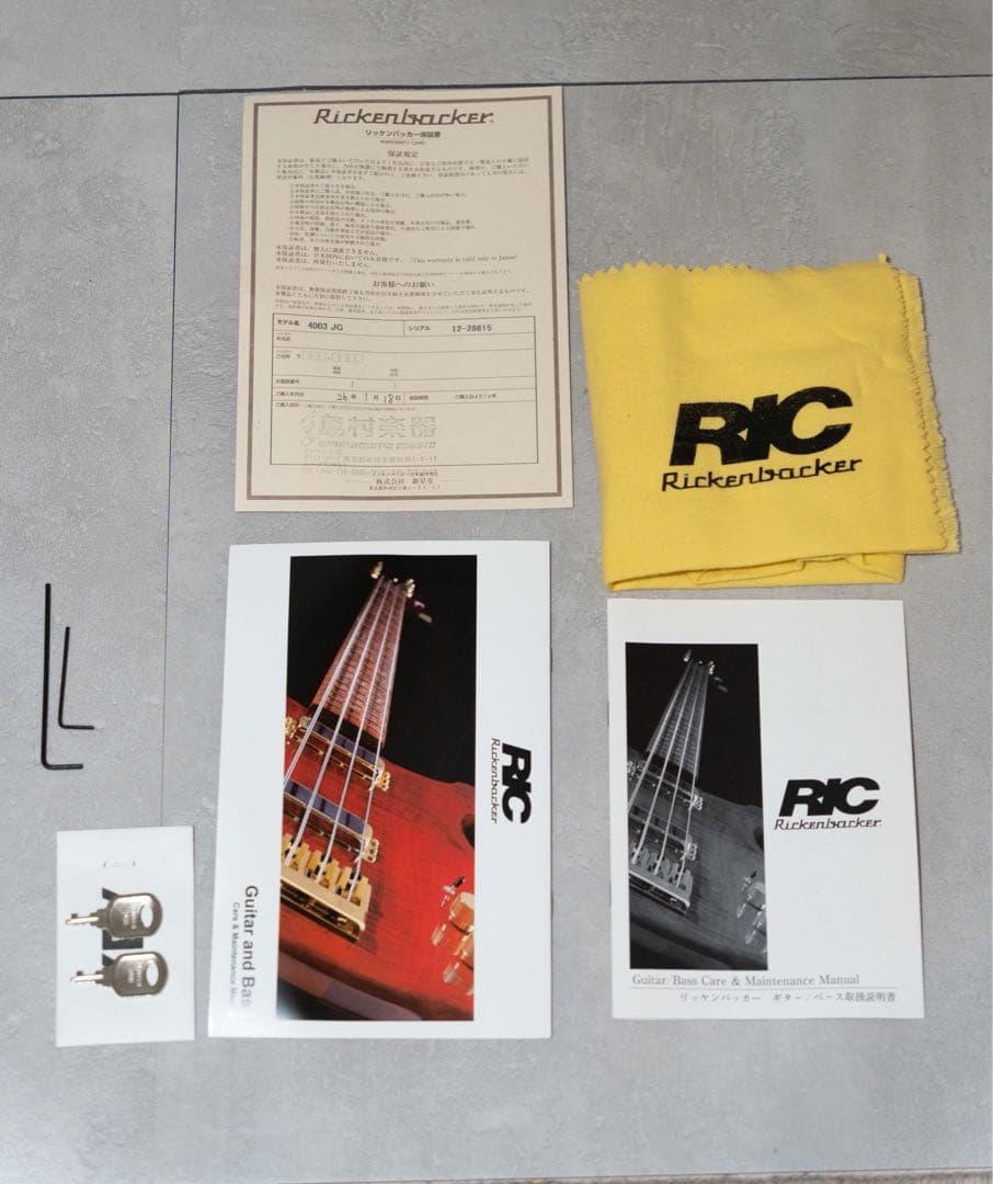 リッケンバッカー4003ベース