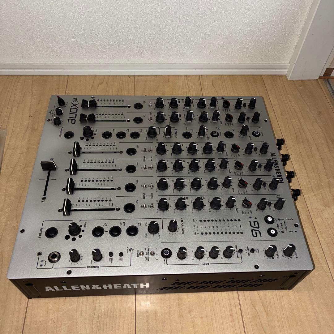 ALLEN&HEATH Xone:96 DJミキサー　デッキセイバー付き　美品！