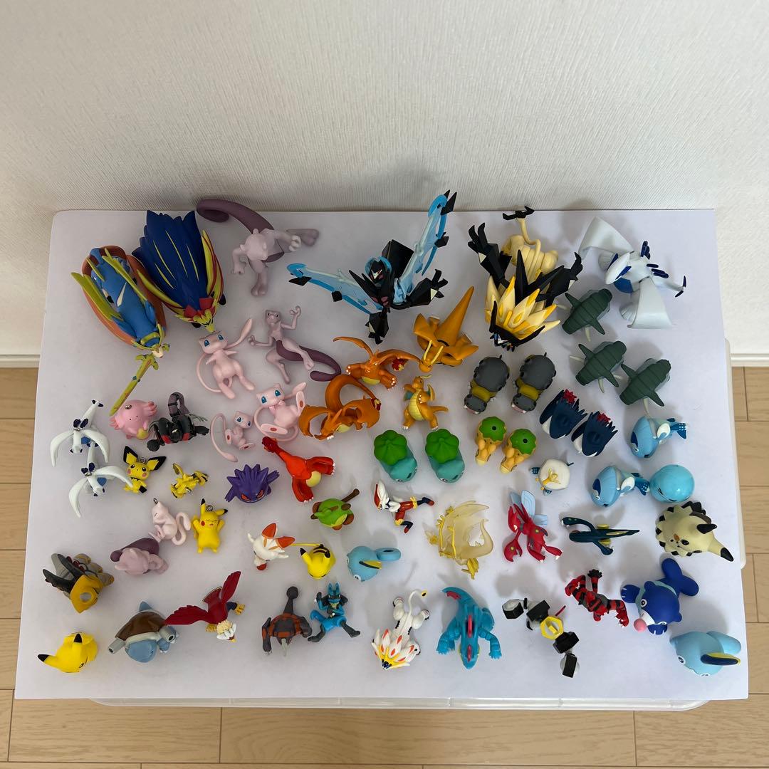 ポケモンフィギュアモンコレキーホルダー指人 形ソフビまとめ売り