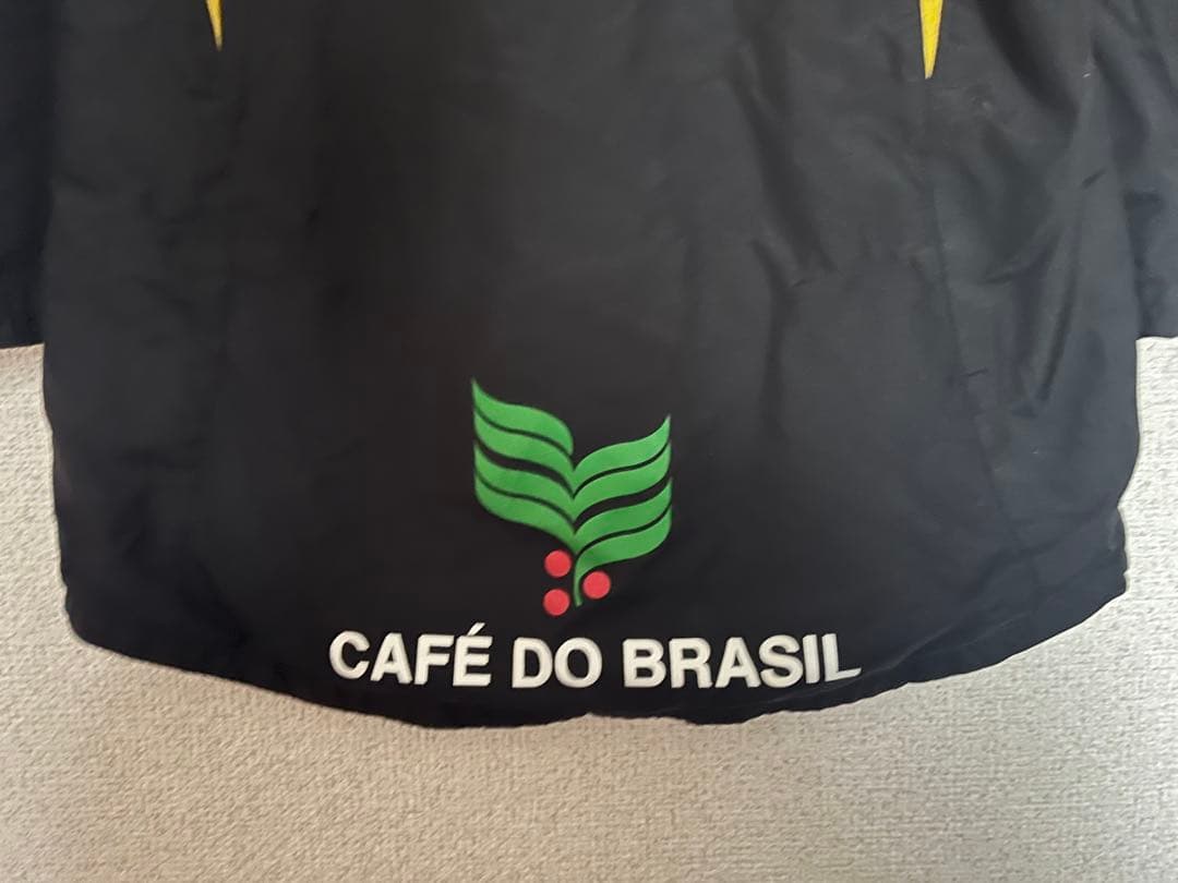 ☆USED☆ アスレタ ウインドブレーカー 140センチ ブラック