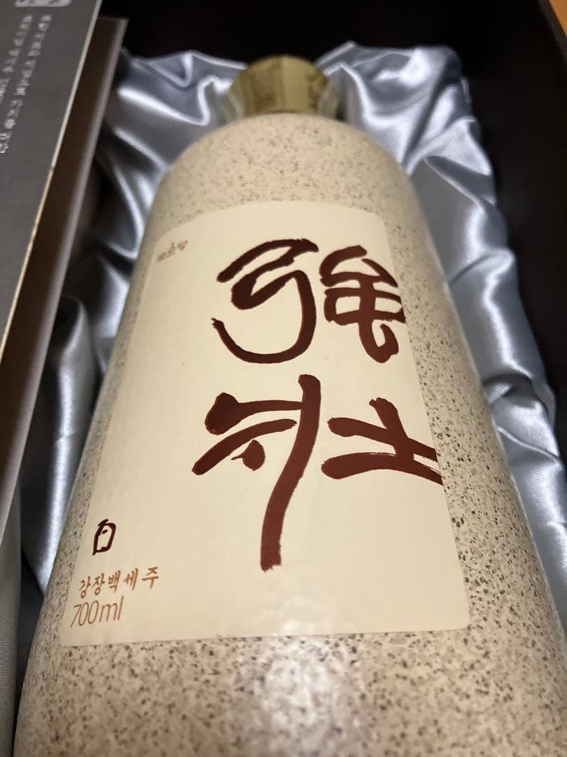 韓国 高級焼酎 ギフトセット 700ml×2本 盃付き 日本未流通