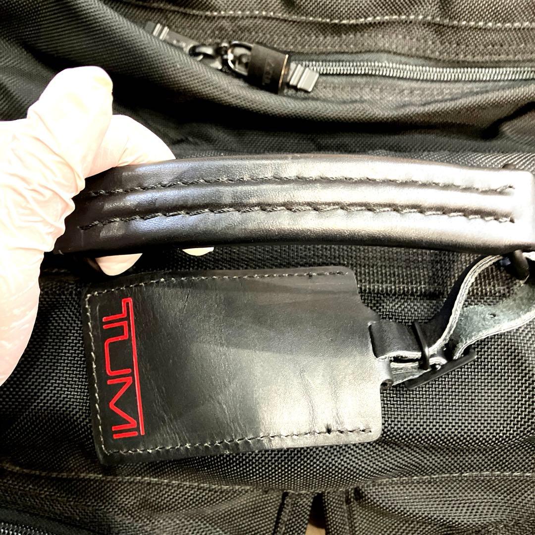 TUMI ガーメントケース　大容量
