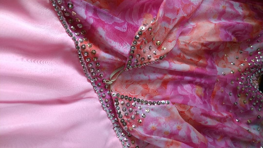 社交ダンス用ピンクドレス