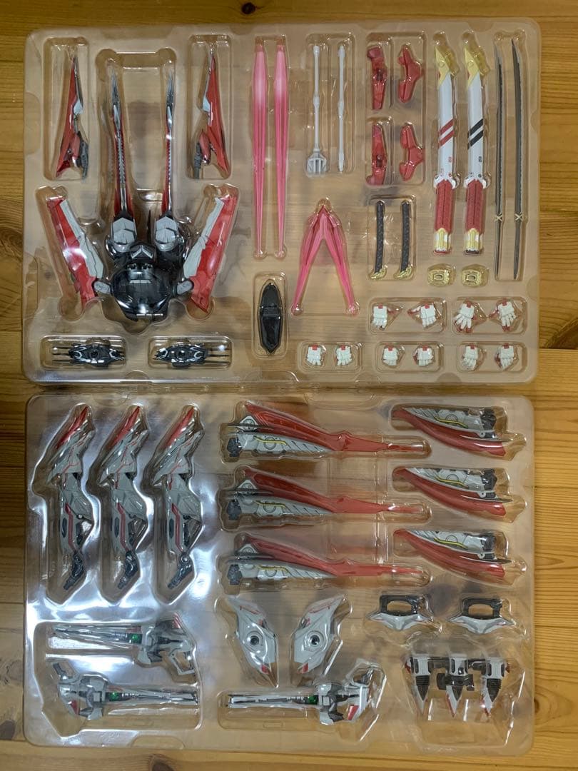 メタルビルド ガンダムアストレイ レッドドラゴニクス