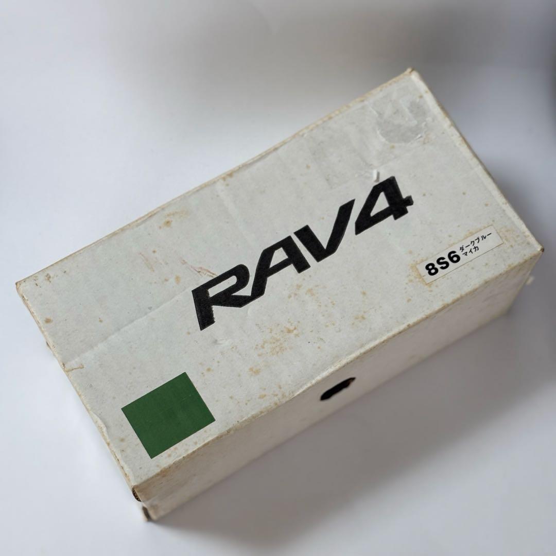 トヨタ RAV4 カラーサンプル 1/24 ダークブルーマイカ　非売品　箱付