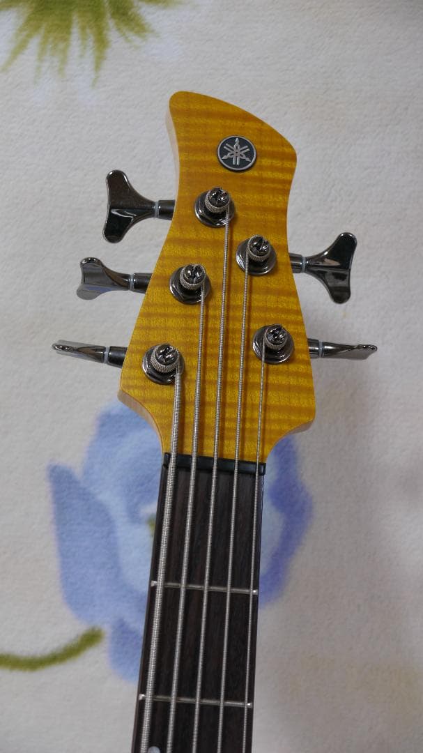 YAMAHA TRBX605 FM 5弦ベース 新品同様