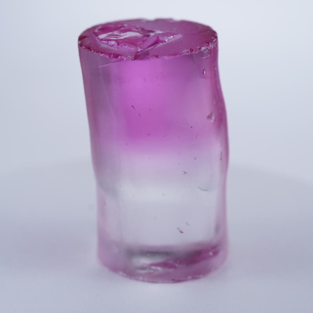 合成バイカラーサファイア　原石