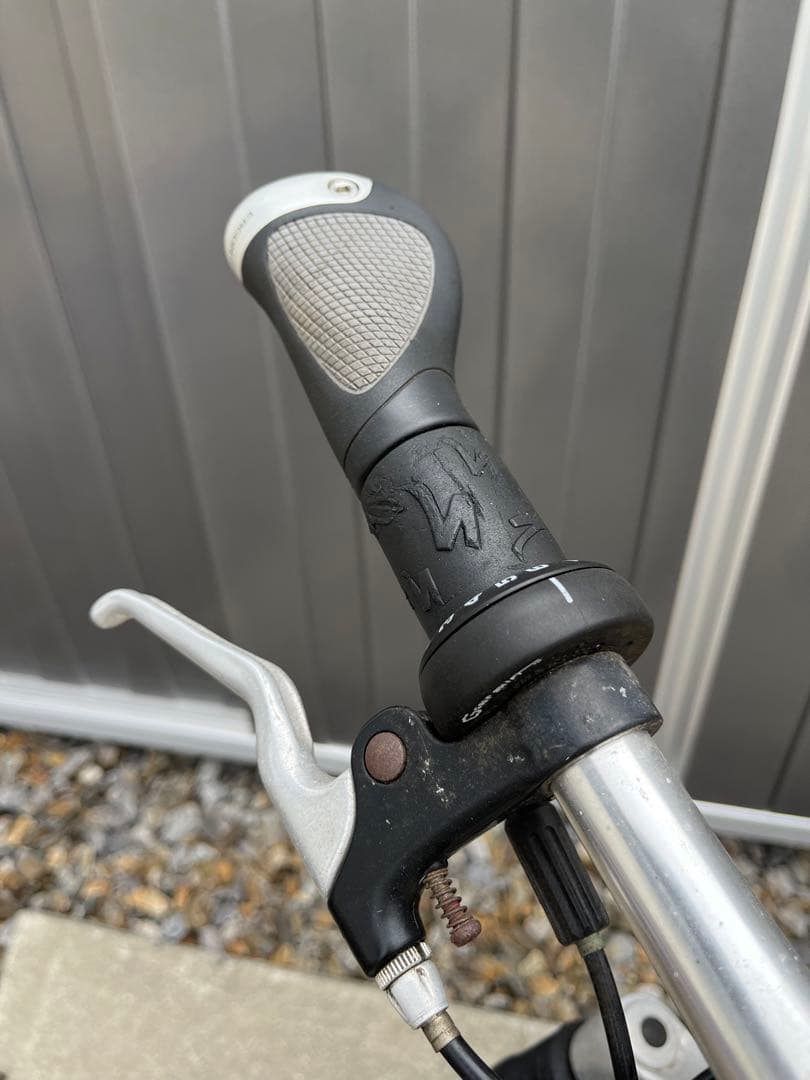 手渡し可能25000円でSpecialized Rockhopper マウンテン