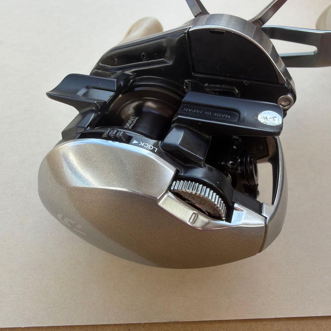 『ダイワ』21ジリオンSVTW1000XH（ギヤ比8.5）純正カスタム★超美品