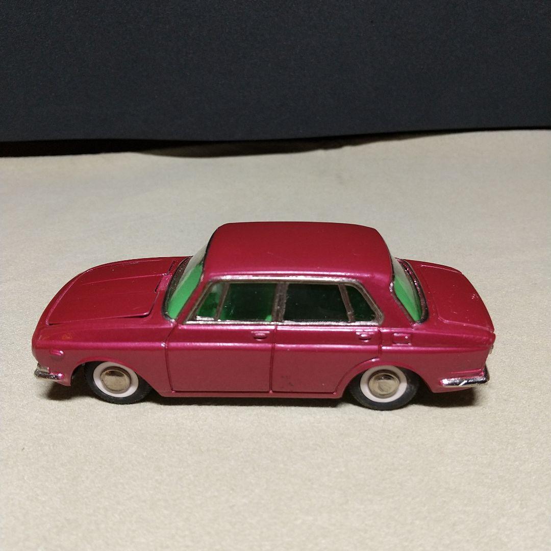 大盛屋　マツダ・ルーチェ