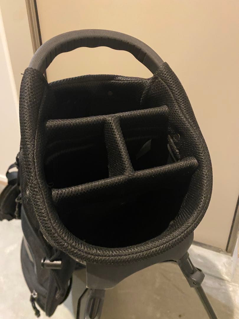 トラヴィスマシュー　ブラック キャディバッグ　美品　トラビスマシュー