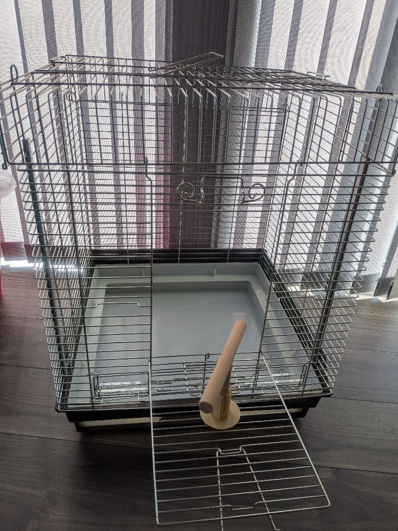 おやすみカバー付き　HOEI 中型鳥かご 引き出し式トレー付き　オカメインコ