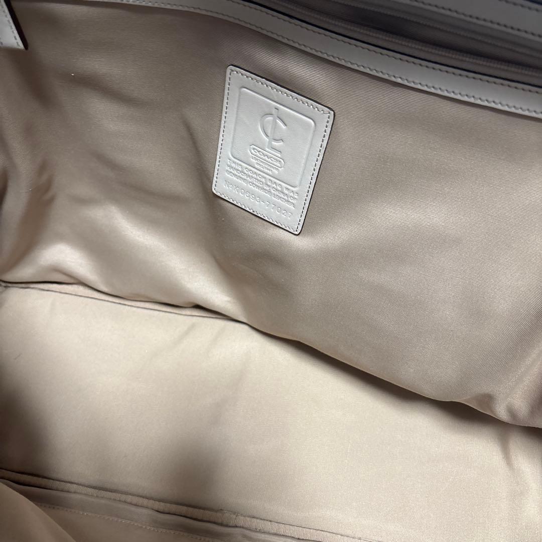 COACH 本革　白　ボストンバック