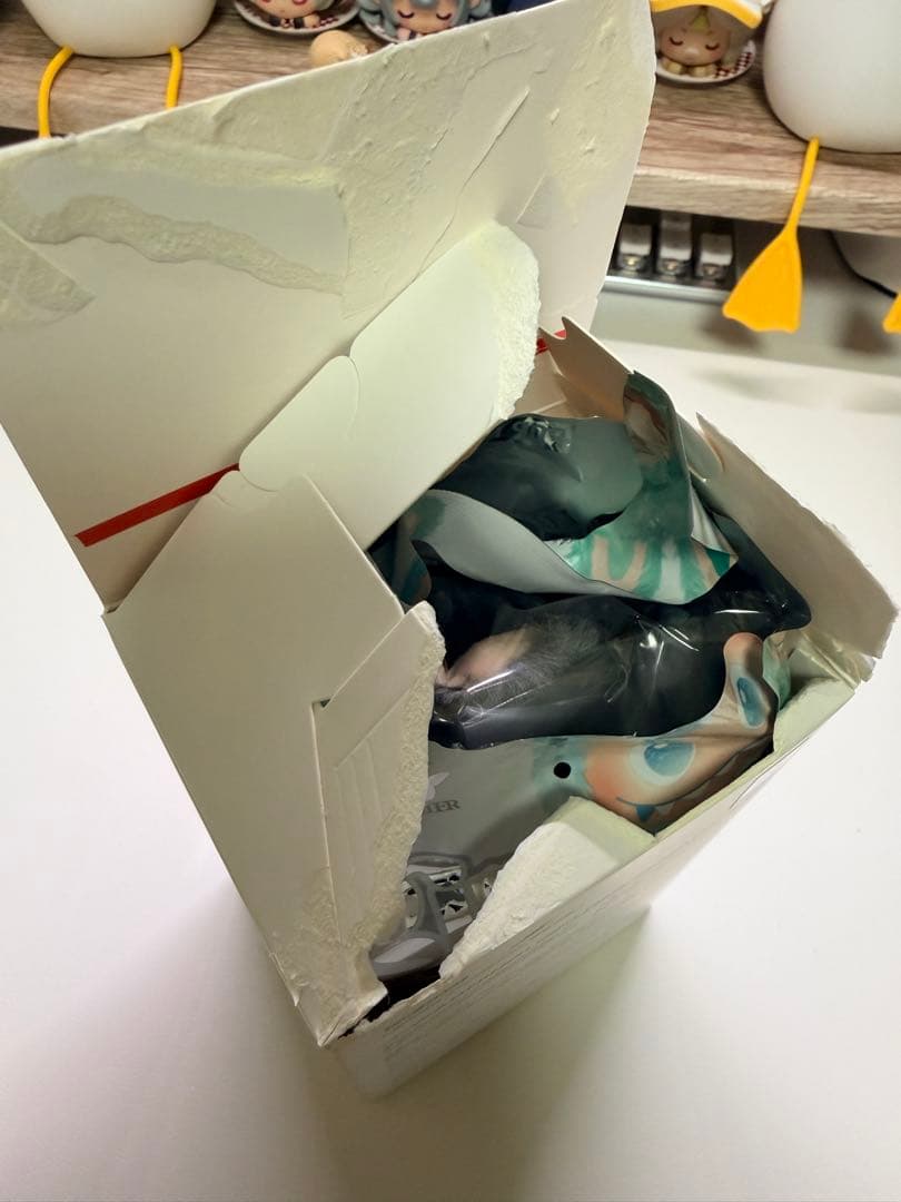 ラブブ　THE MONSTERS シークレット　ID