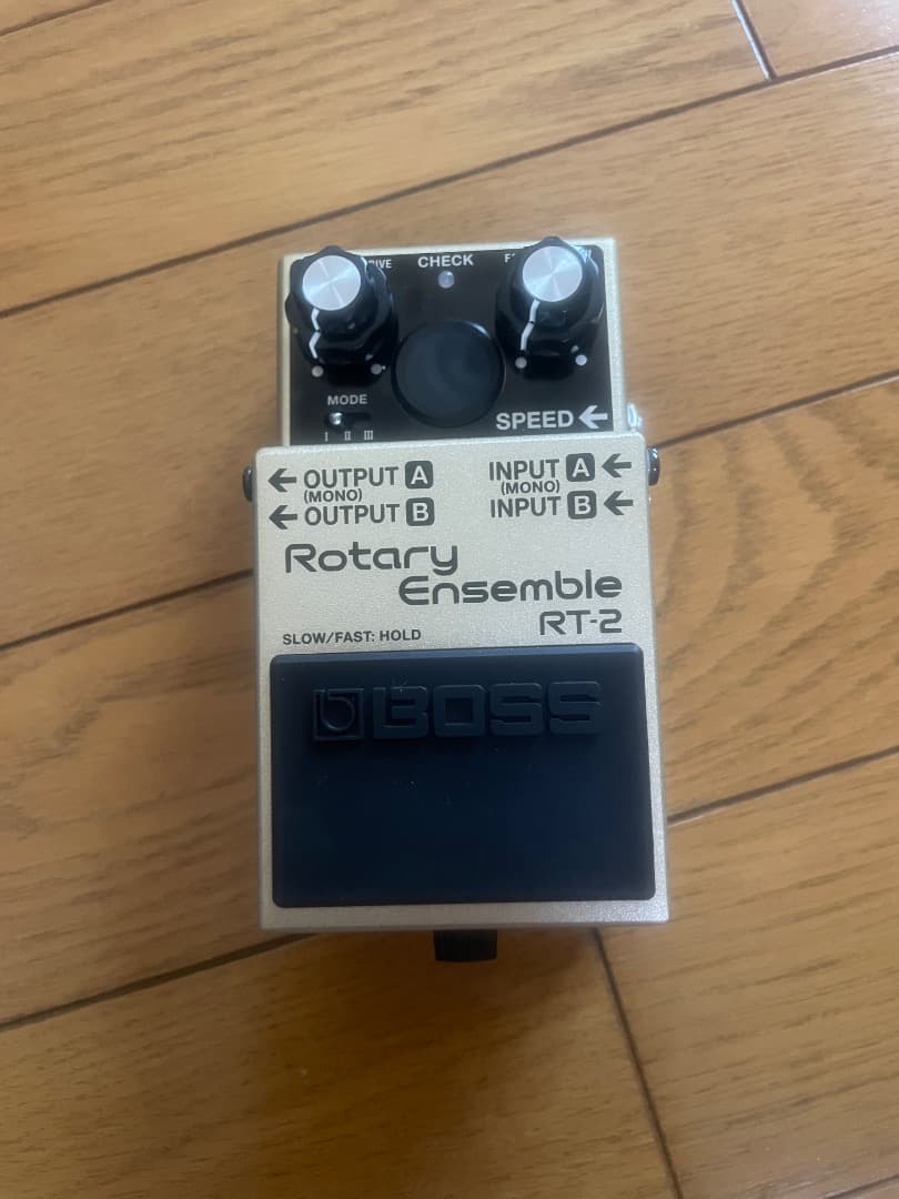 ギター BOSS Rotary Ensemble RT-2