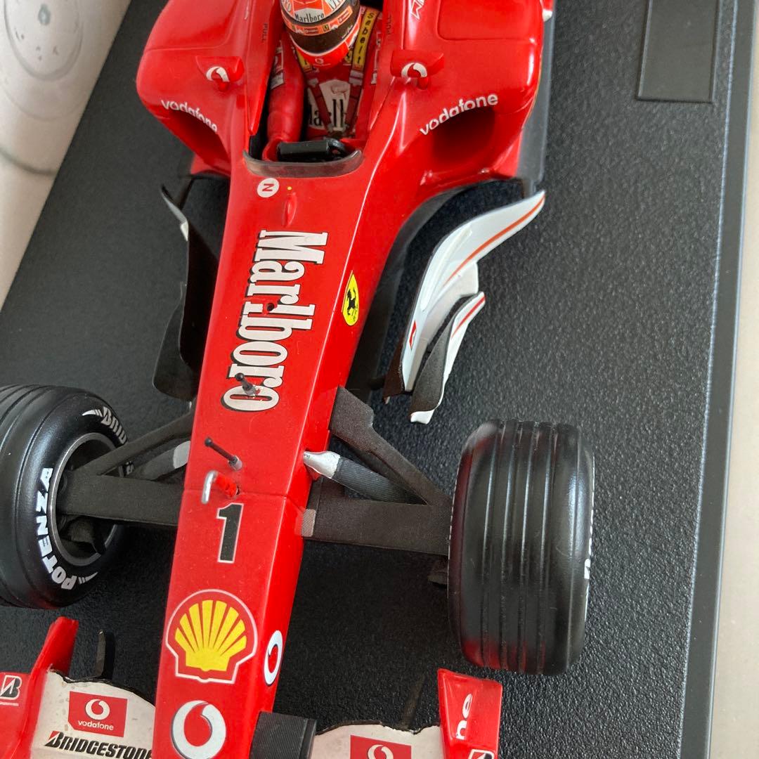 ミニカー Ferrari F2003 GA Marlboro 1/18