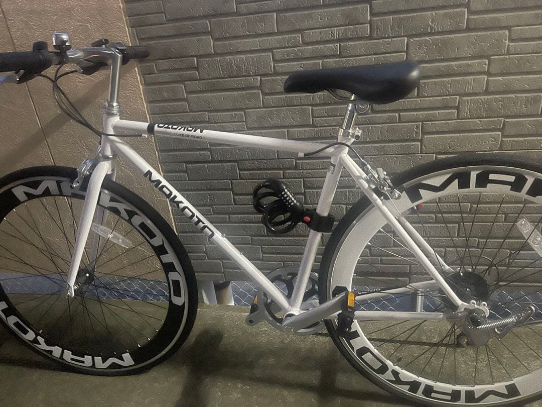 MAKOTO クロスバイク ホワイト 大径ホイール