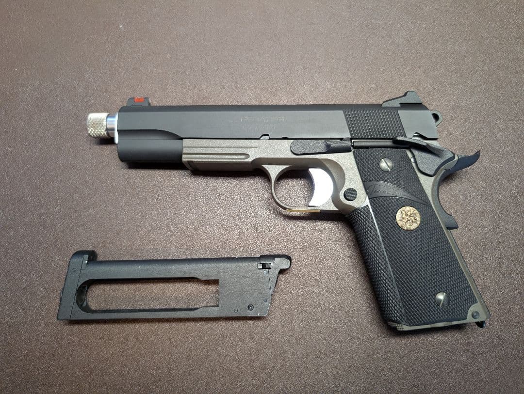 k*n様 Carbon8 M45 MCO　エアガン　CO2