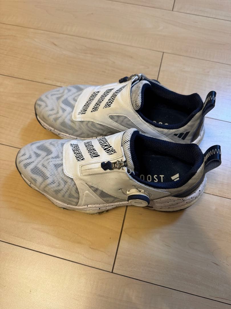 【美品】adidasコードカオス 25 ボア　ゴルフシューズ ホワイト/ネイビー