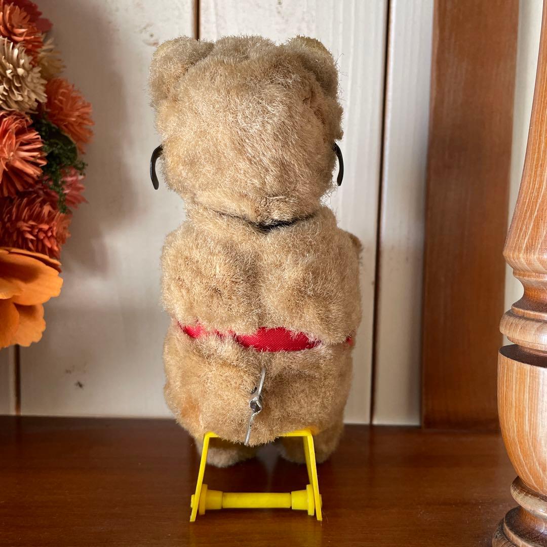 max carl ヴィンテージ　ゼンマイ式　編み物をするテディベア　蚤の市